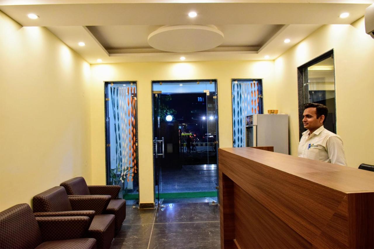 Hotel When In Gurgaon - Opposite To Artemis Hospital Dış mekan fotoğraf